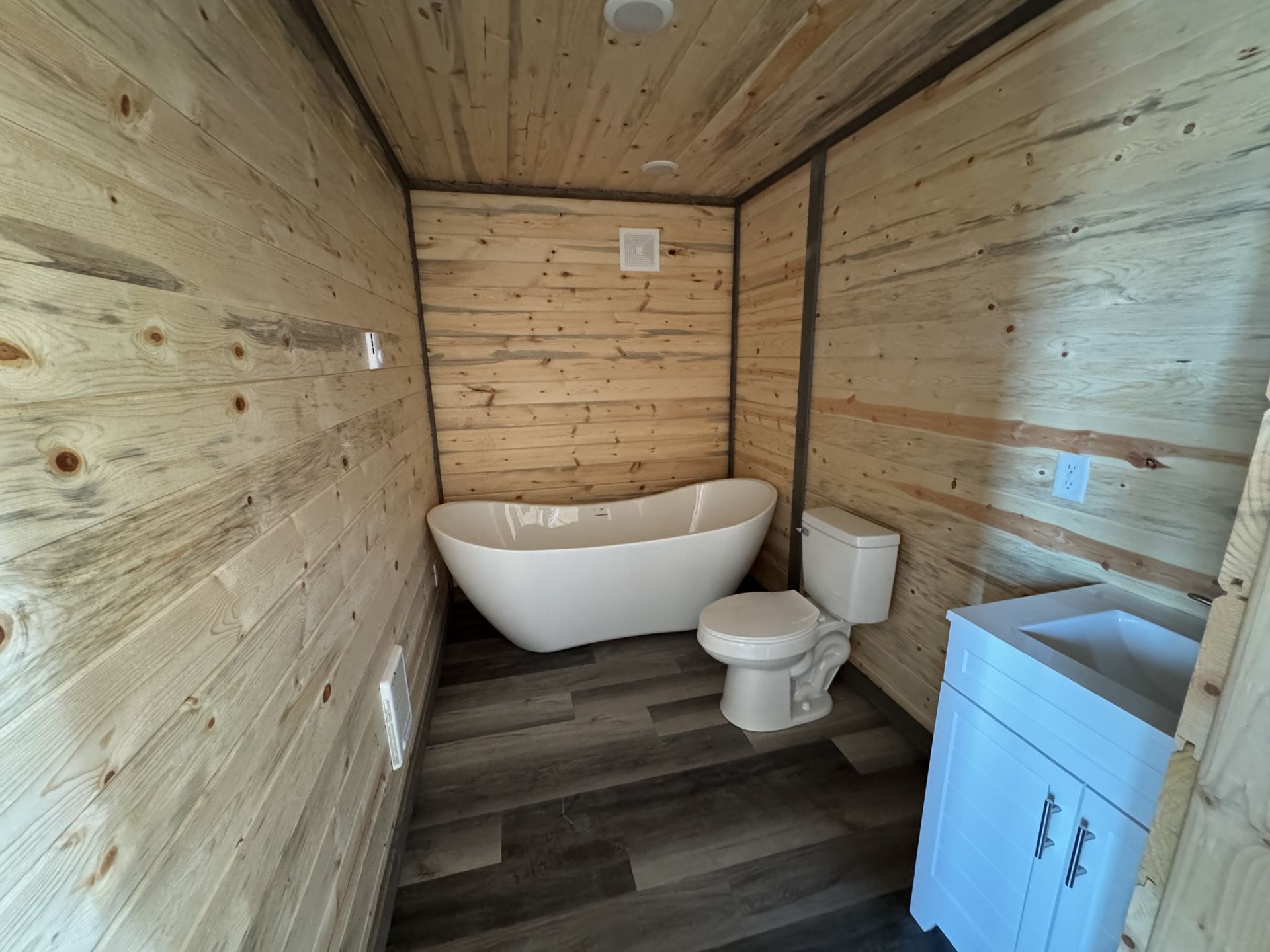 🛁 Bathroom Remodeling